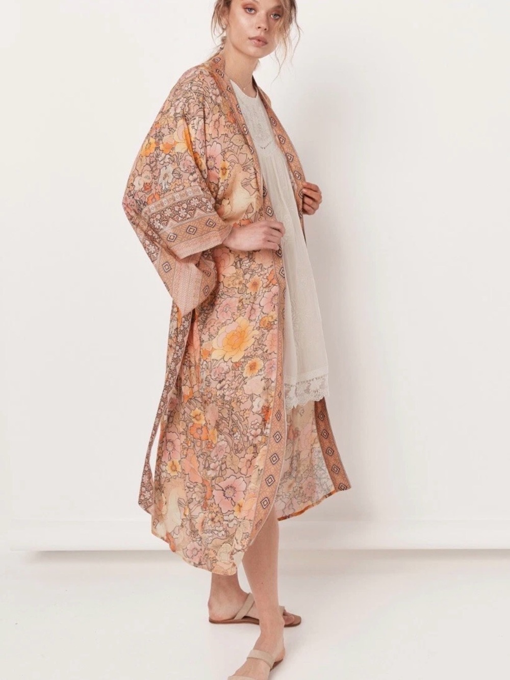 *RARE* Spell & The Gypsy Collective Amethyst Kimono Robe S/M - Picture 3 of 16